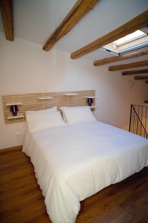 B&B Thule Калтанисета Екстериор снимка